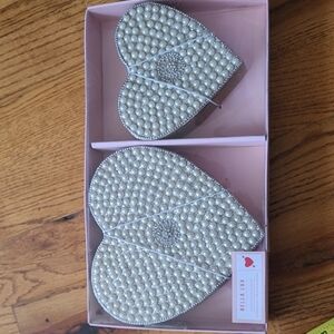 Elegant Pearl Heart-Shaped Wood